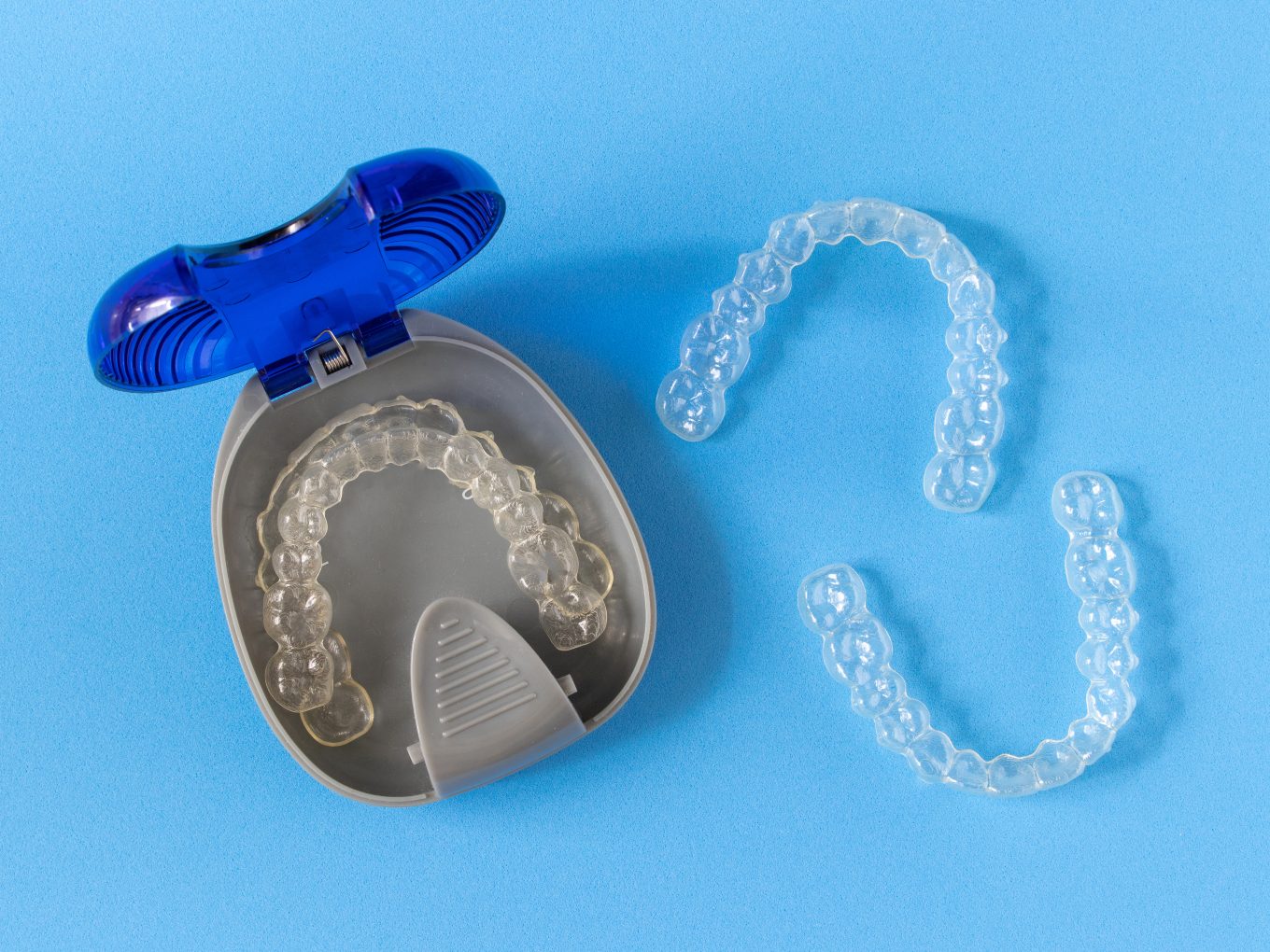 Say Goodbye to Ugly Braces With makeO toothsi Clear Aligners